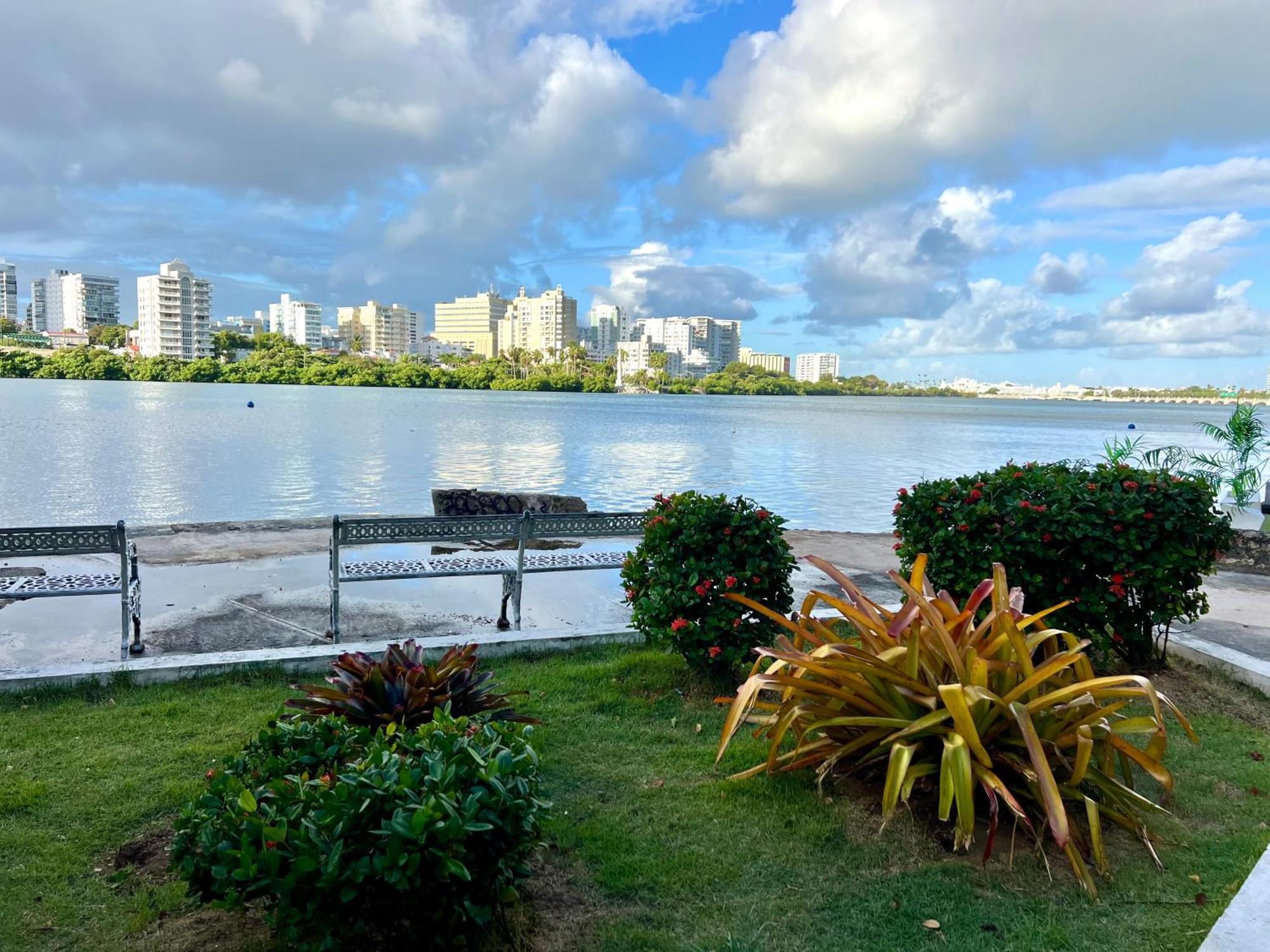 Condado Beachfront Tantra Apartment 圣胡安 外观 照片